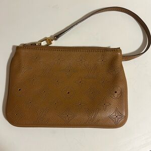Louis Vuitton Mahina wristlet pouch